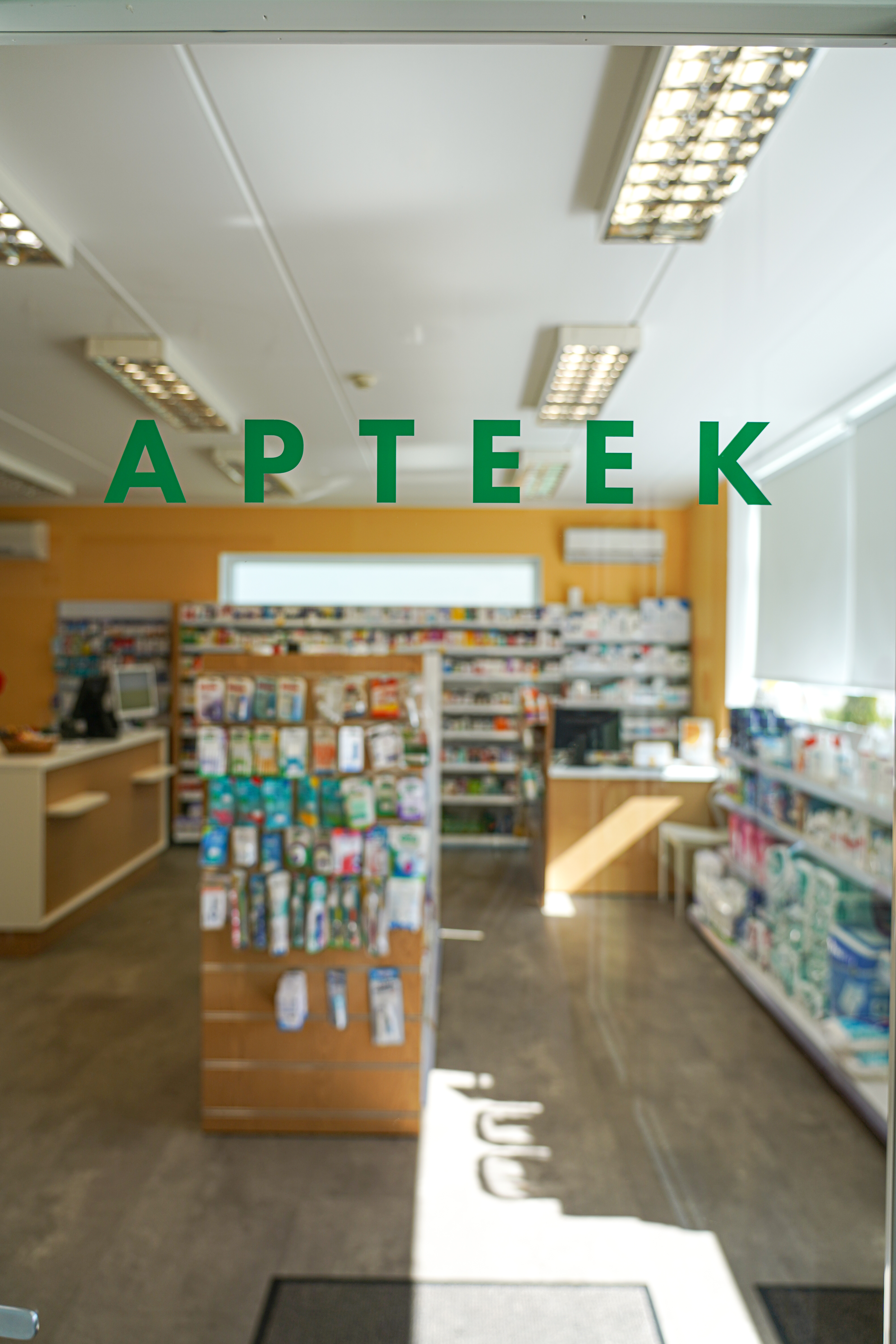 Lahtiolekuajad pühadel